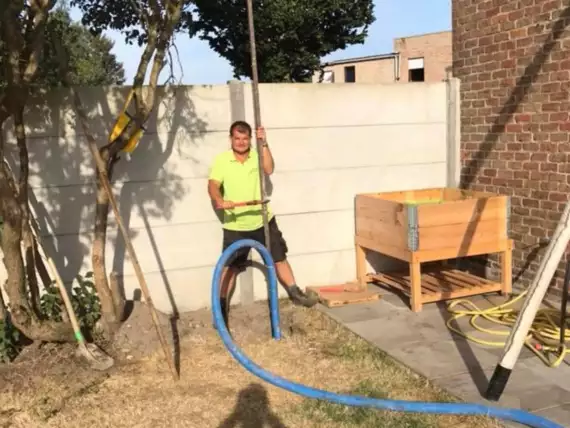 A72E593E-80FC-4E66-A1ED-AAD7E9356429 - Manuele grondboringen